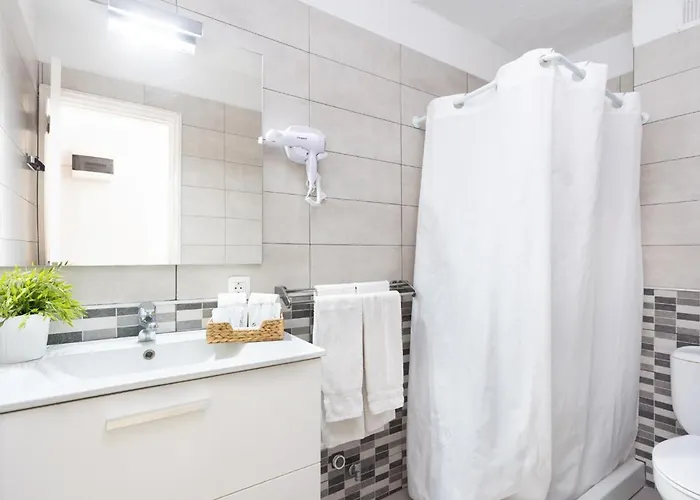 Comodororavel Apartmán *